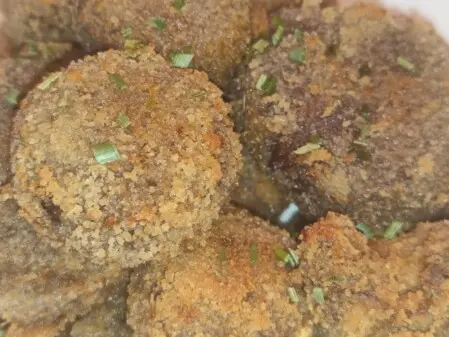 Champignons gebraten mit leckere Panade, 